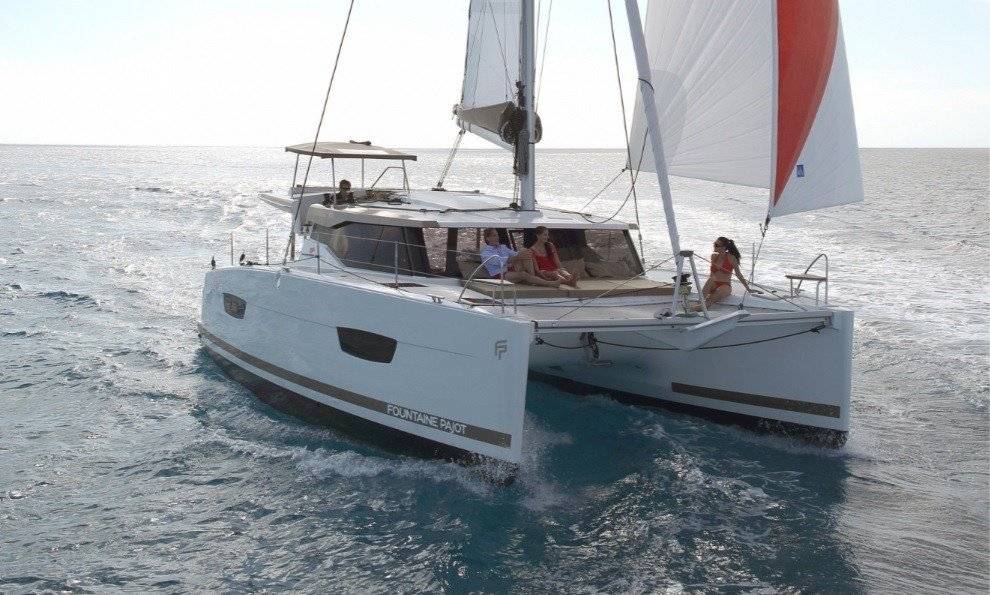 Lucia 40