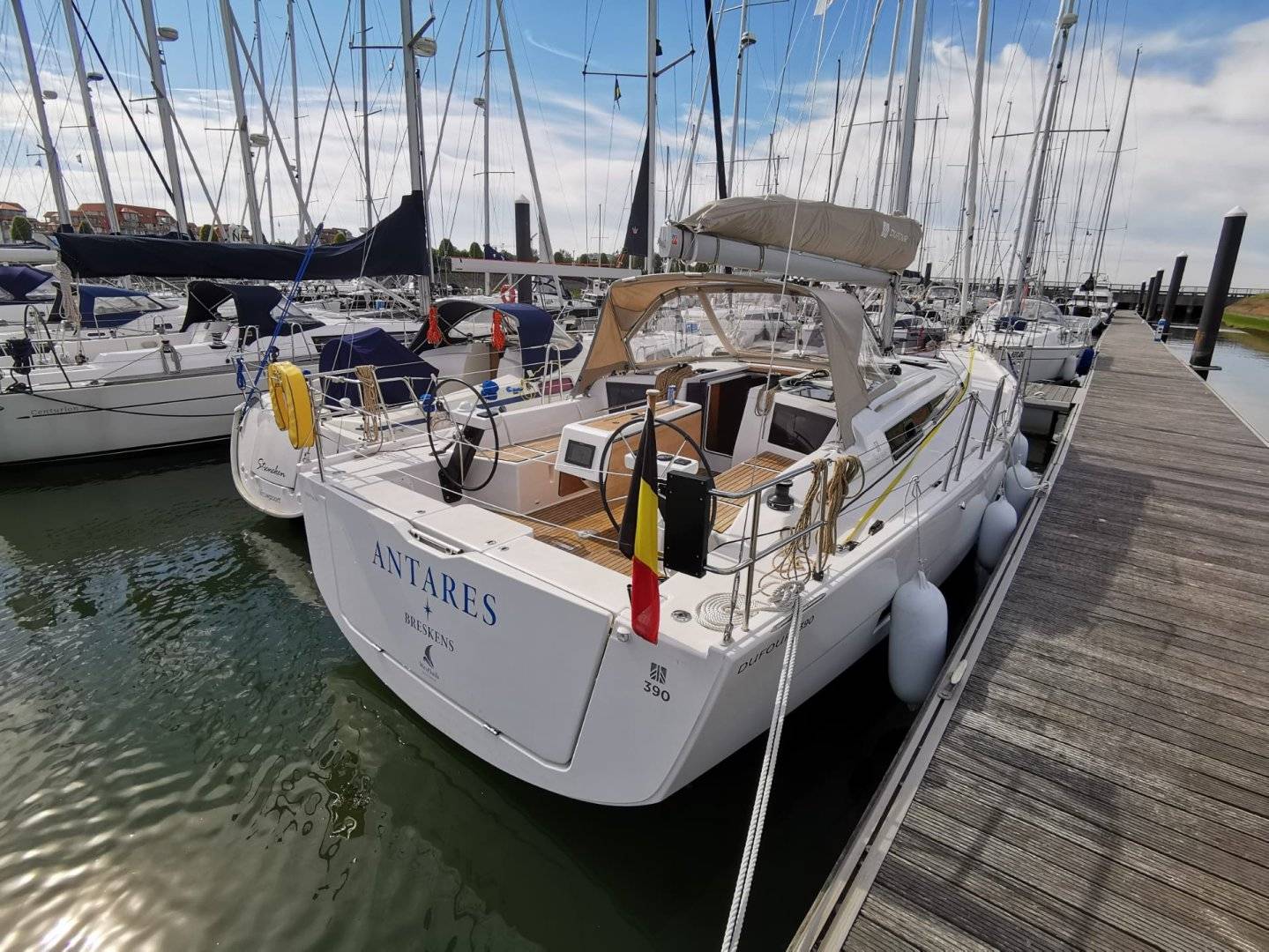 Dufour 390 Grand Large