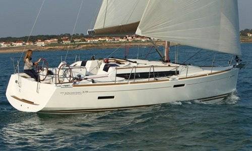 Sun Odyssey 389