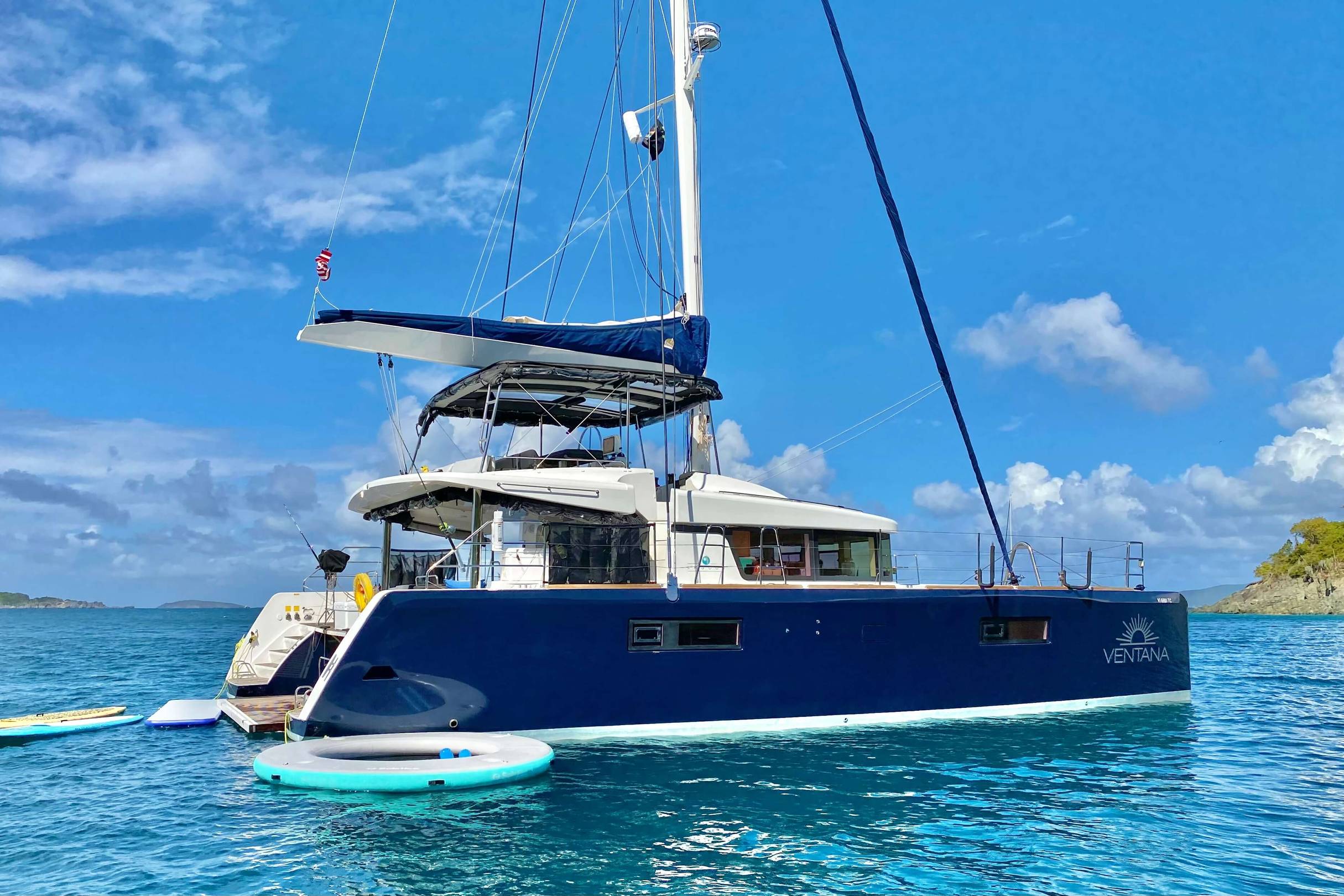 Lagoon 52