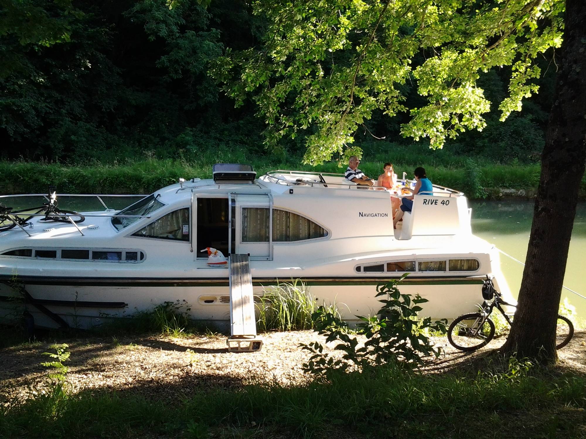 Haines Rive 40