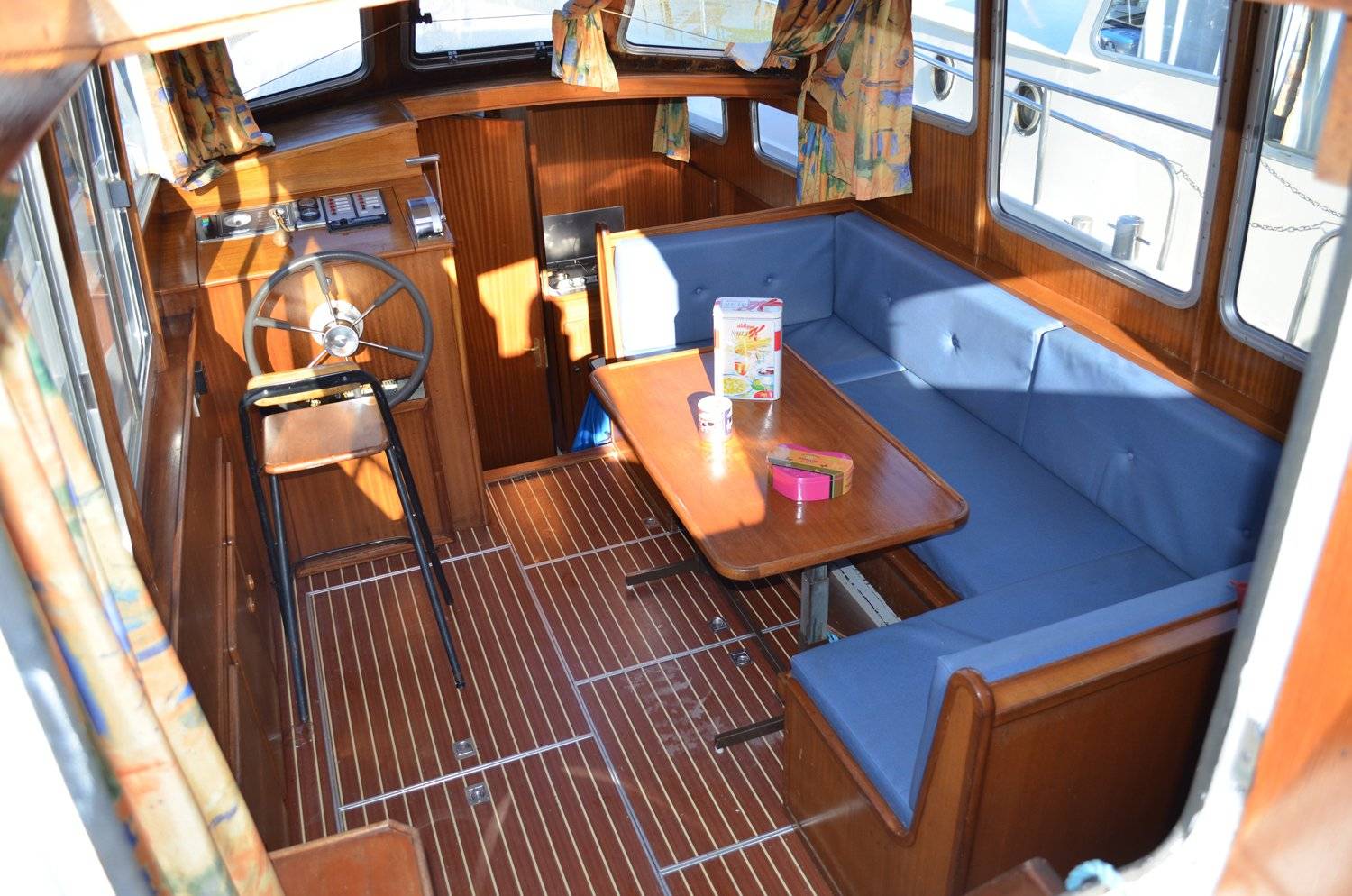 Yacht 36 - 3