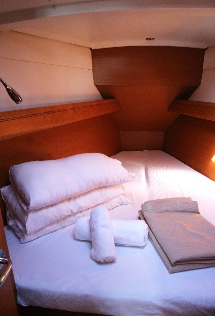 Sun Odyssey 379 - 3