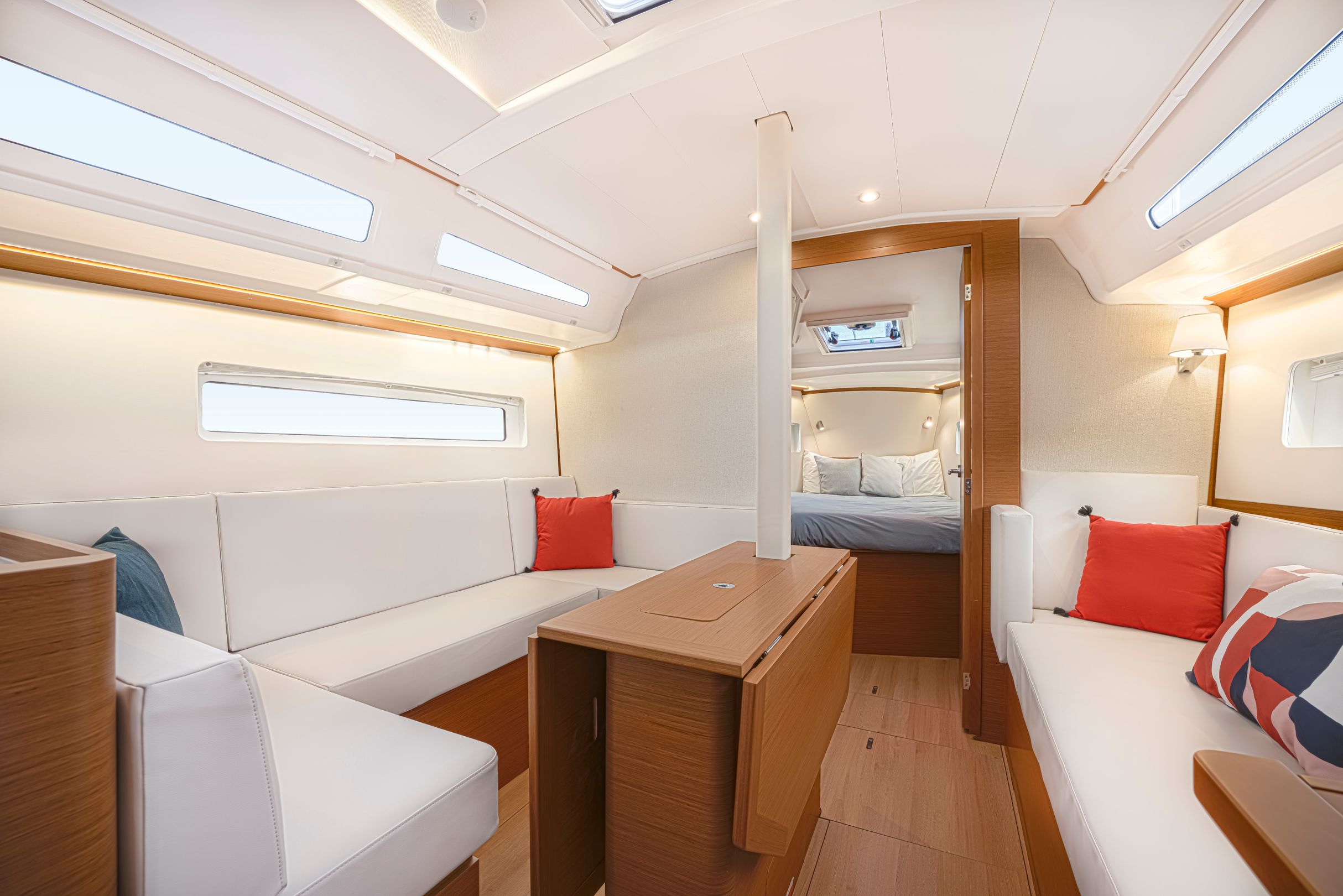 Sun Odyssey 380 - 2