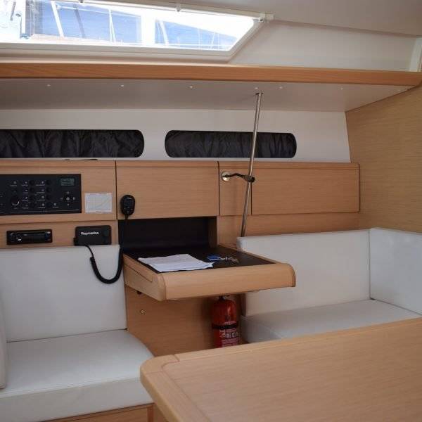 Sun Odyssey 419 - 5