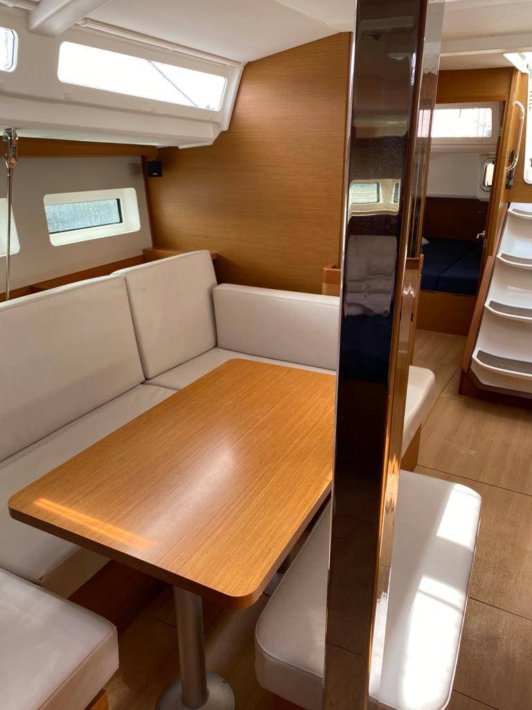 Sun Odyssey 440 - 4