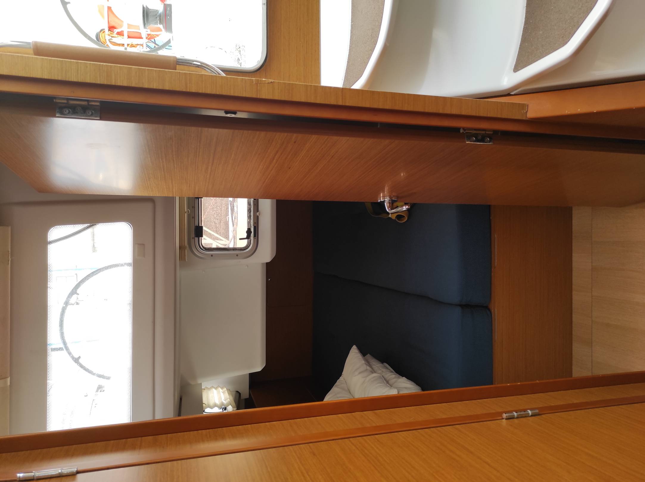 Sun Odyssey 440 - 3