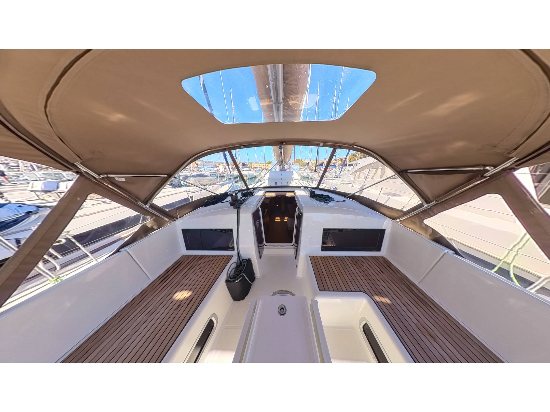 Sun Odyssey 490