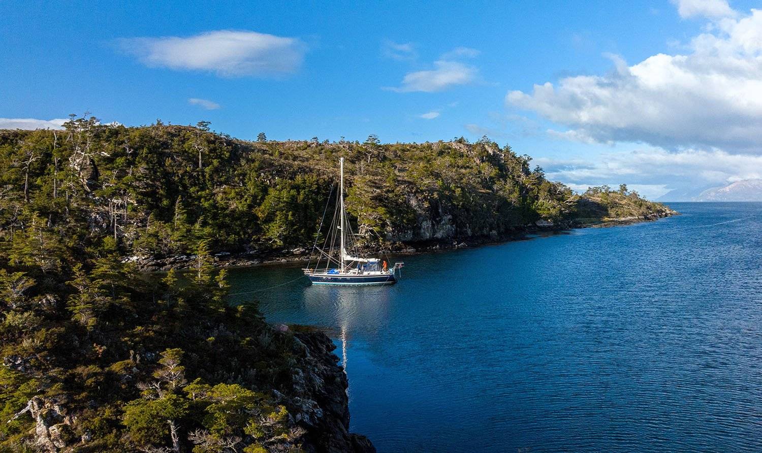 Brewer 44 Pilothouse - 5