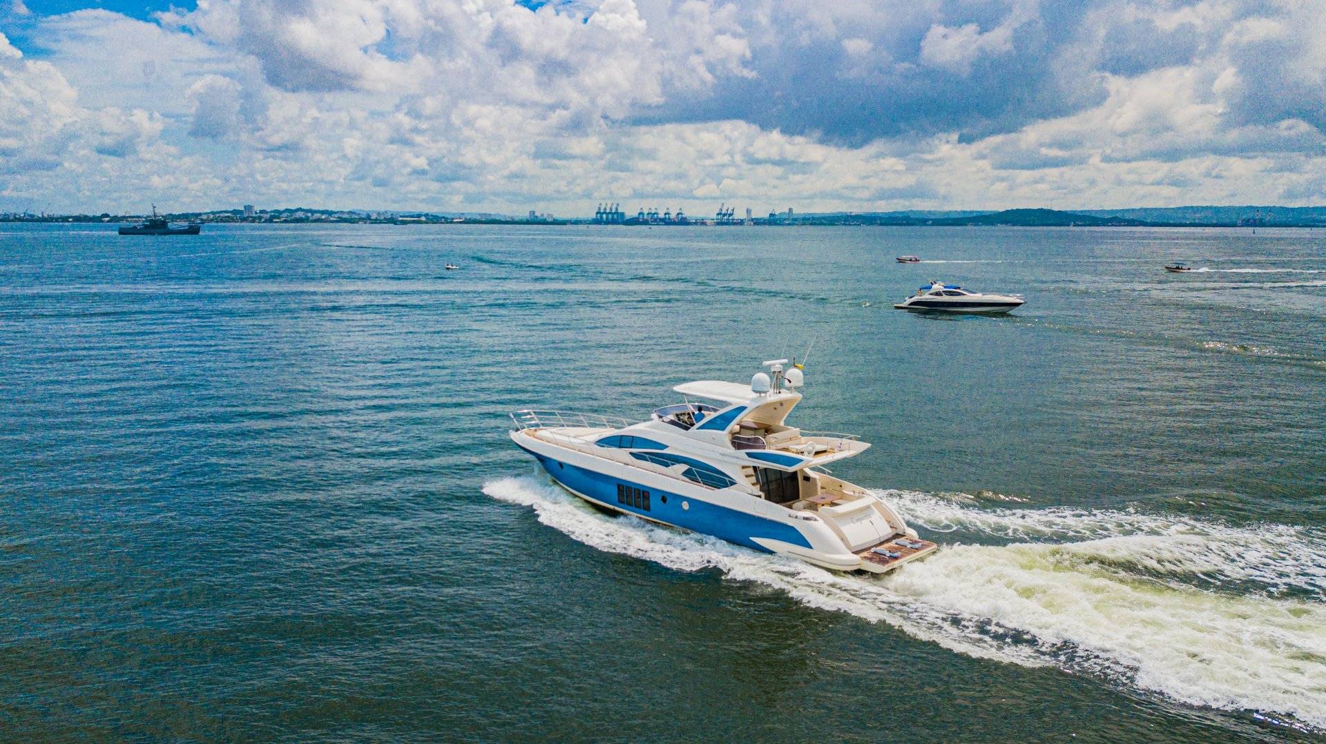 Azimut 64 Fly - 4