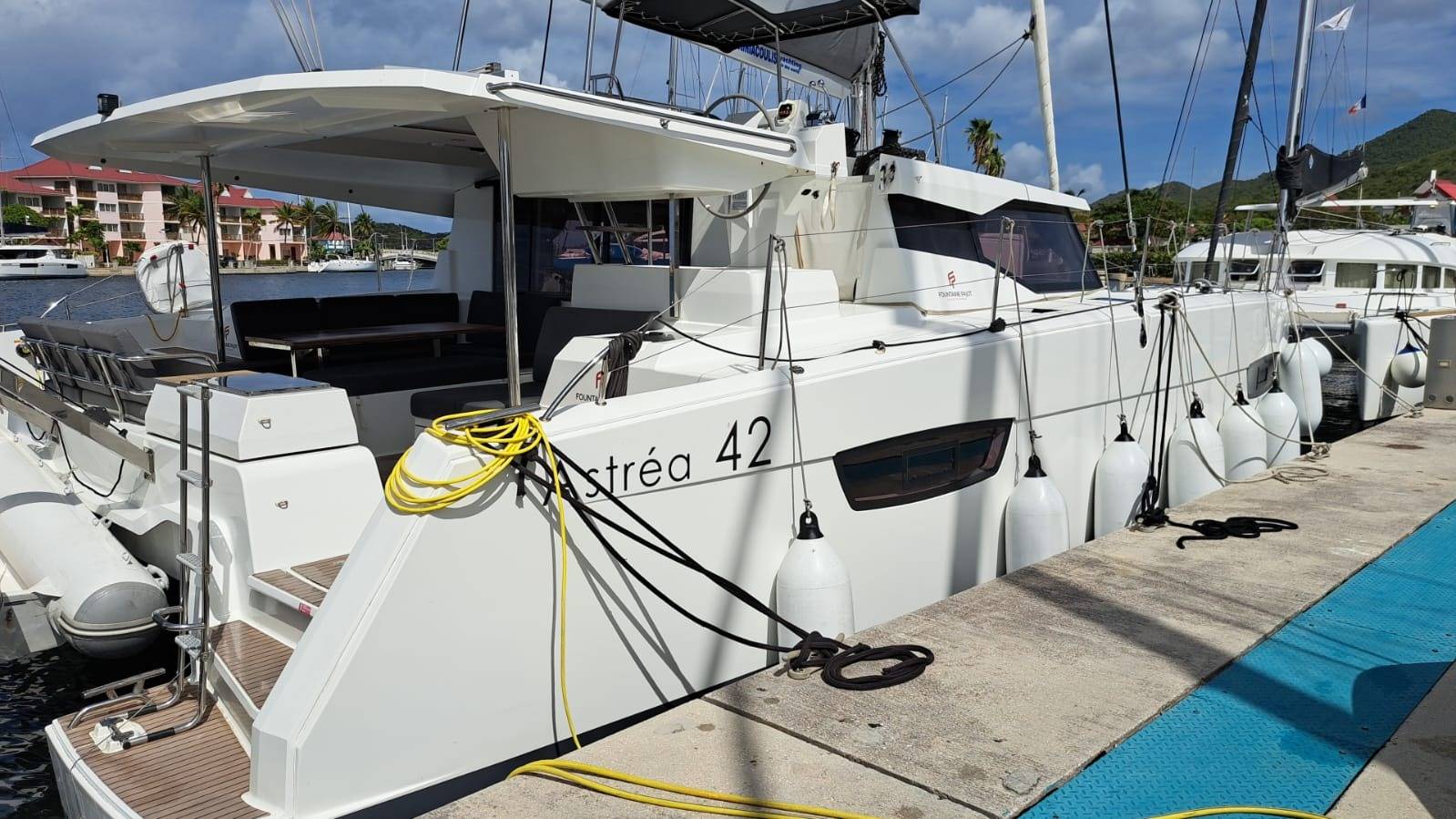 Astrea 42 - 4