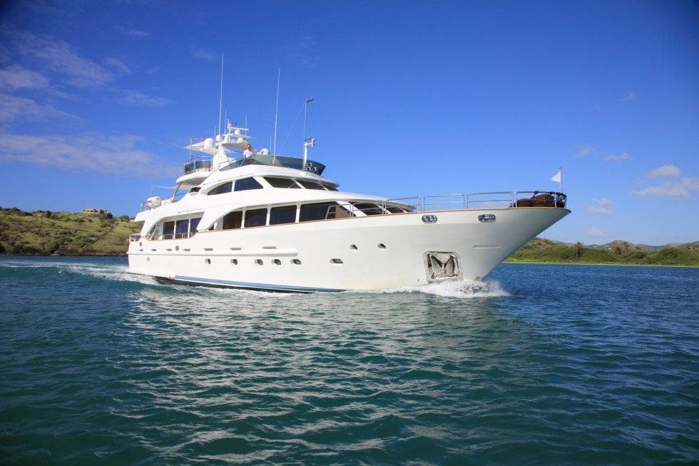 Benetti 100 - 3