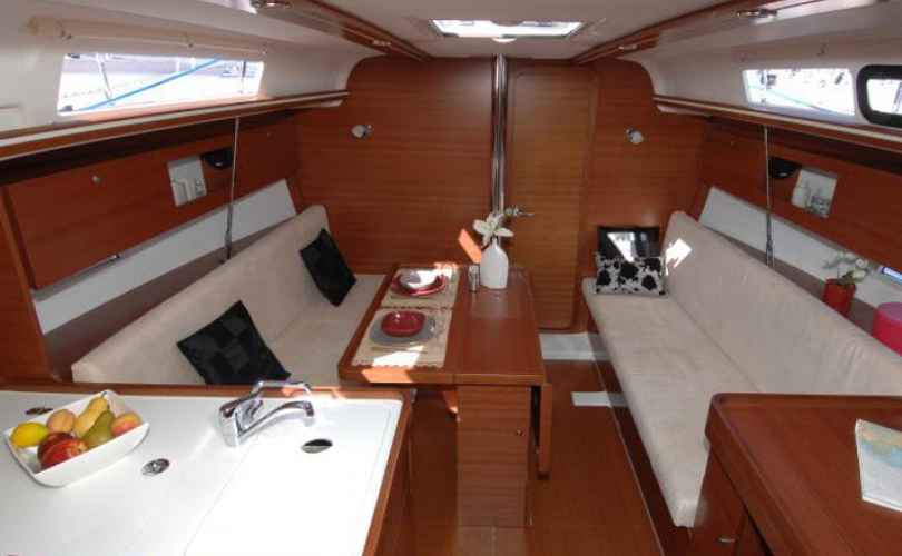 Dufour 335 Grand Large - 4