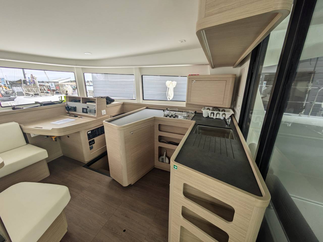 Lagoon 42 - 5