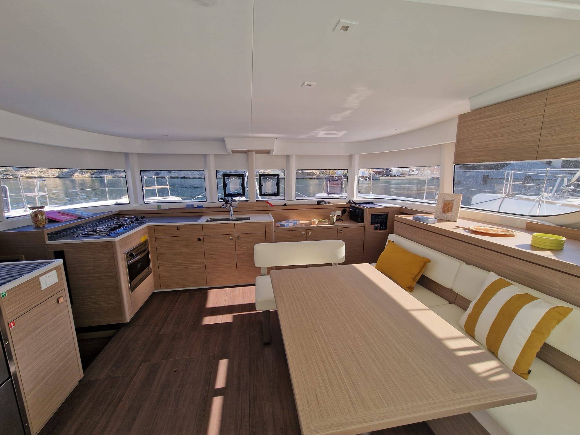 Lagoon 43 - 3