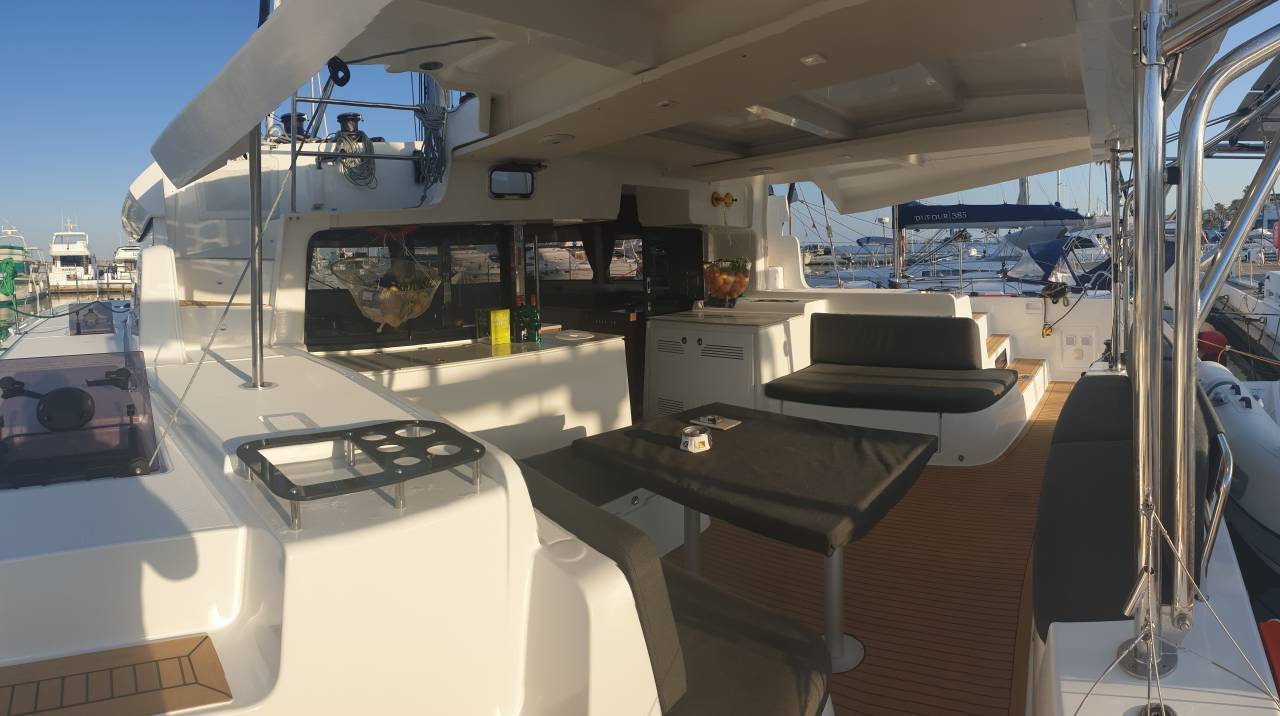 Lagoon 46 - 3