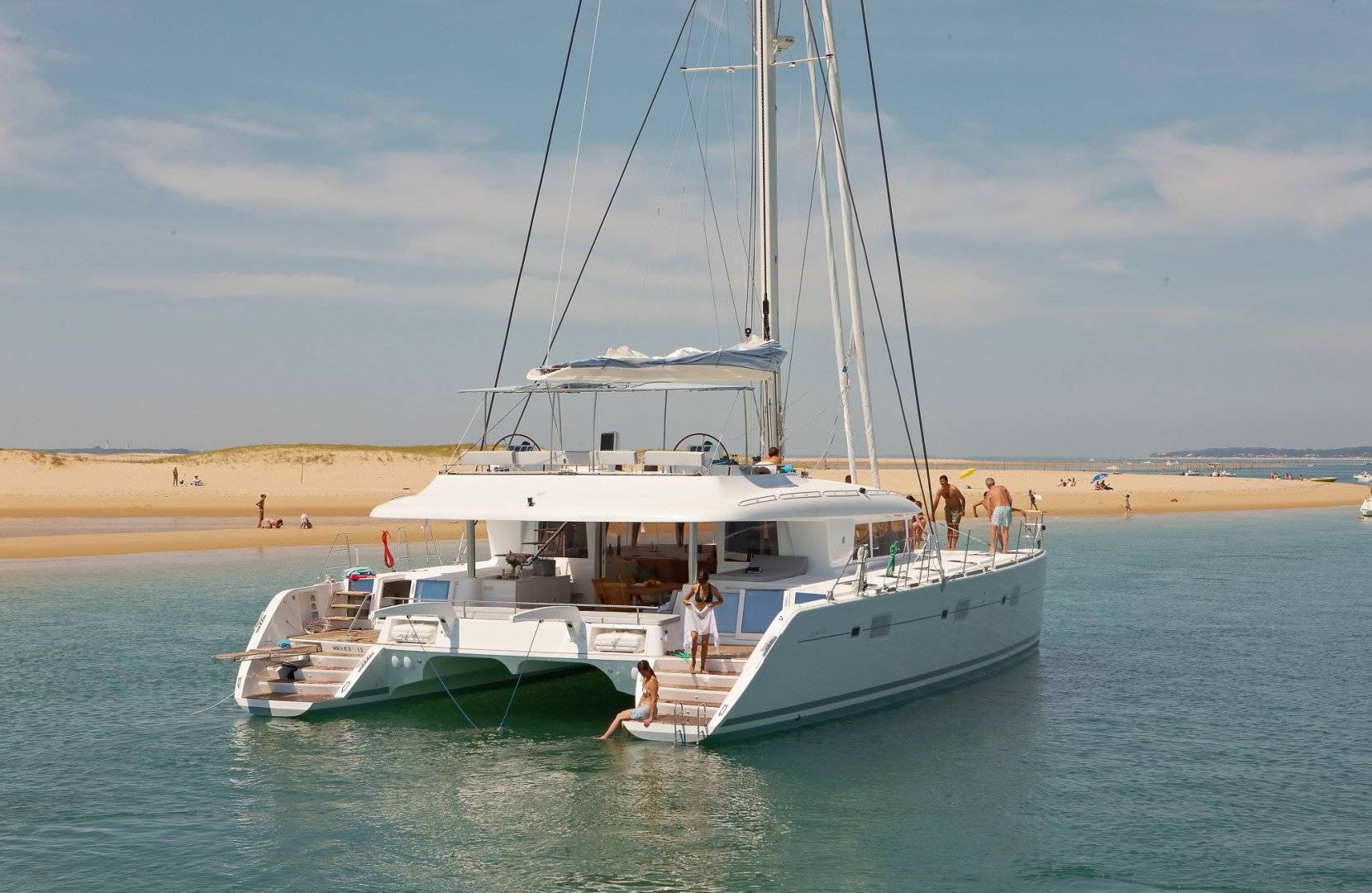 Lagoon 620
