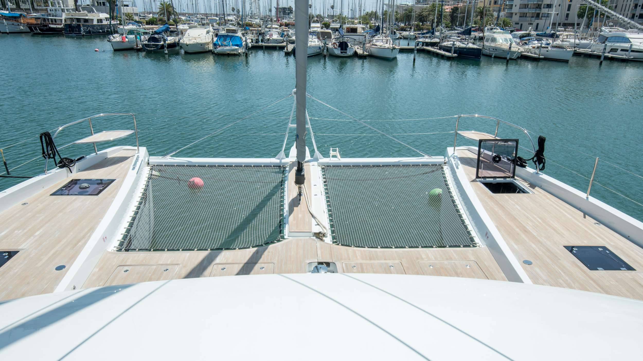 Lagoon Seventy 7 - 2