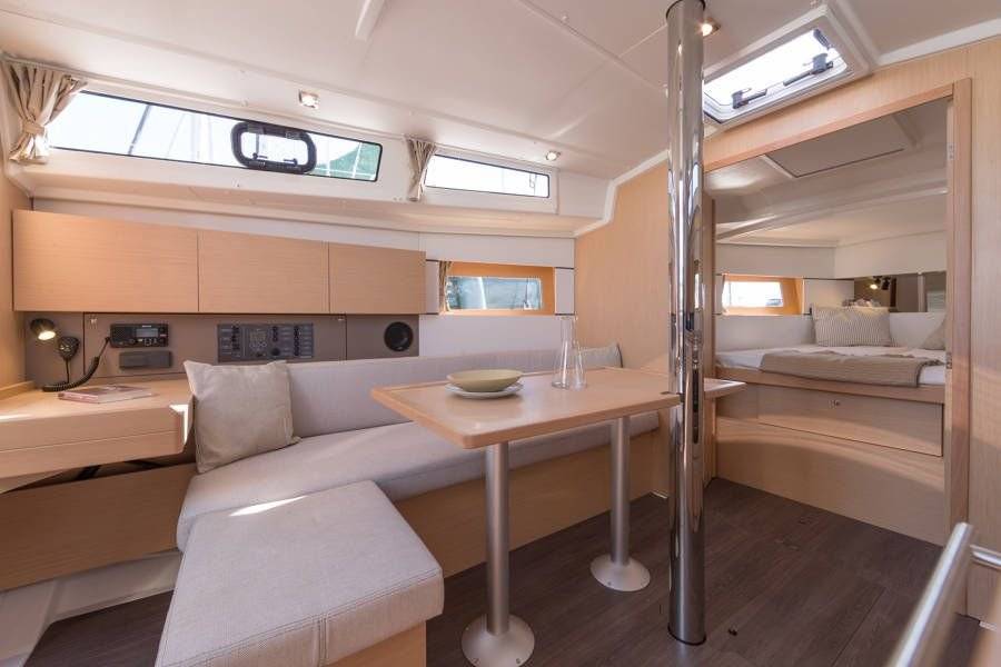 Oceanis 38.1 - 3
