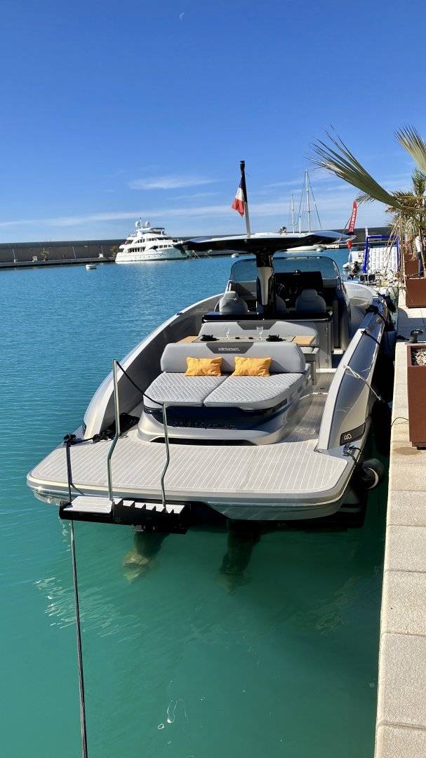 Solaris Power 40 Open - 3