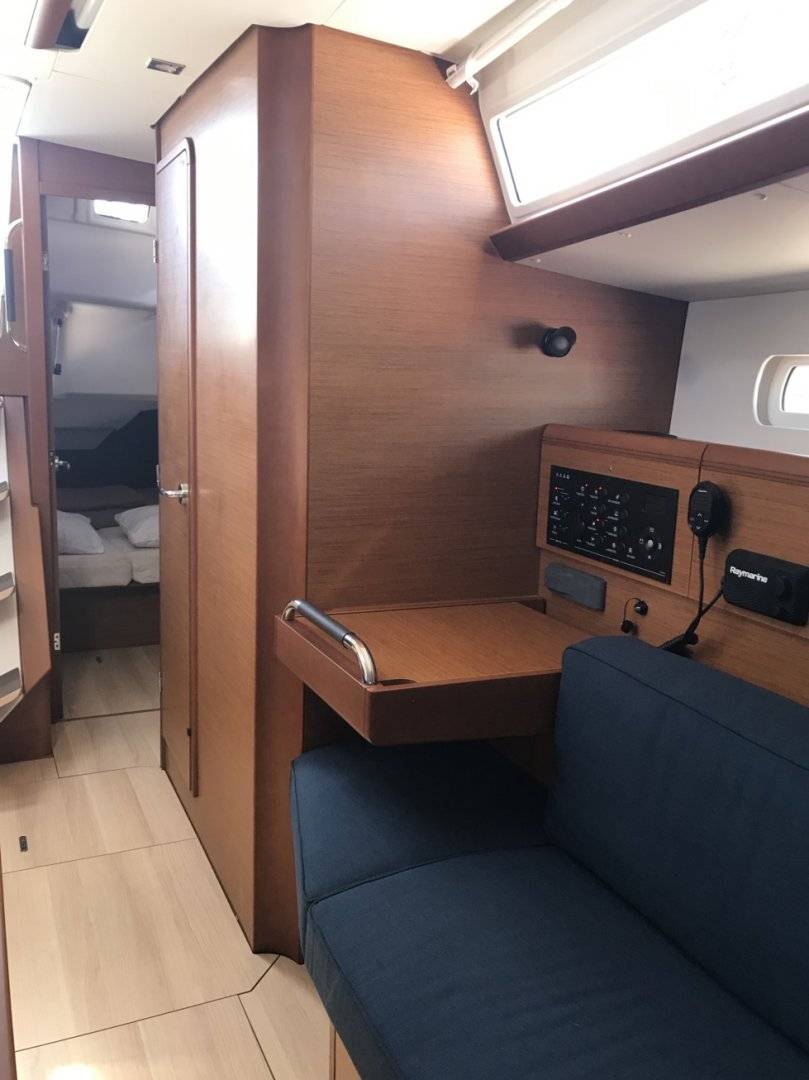 Sun Odyssey 389 - 5