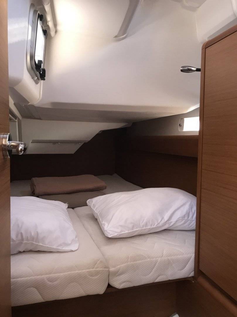 Sun Odyssey 389 - 3