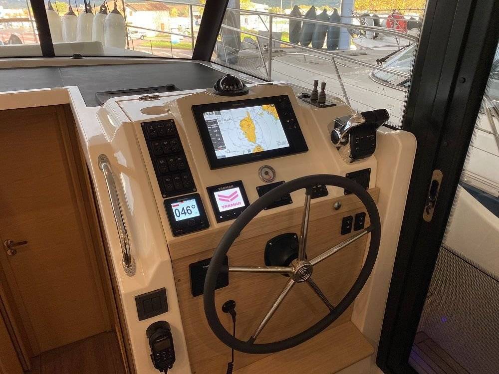 Swift Trawler 41 Fly - 5