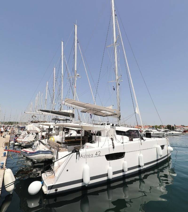 Astrea 42 - 2