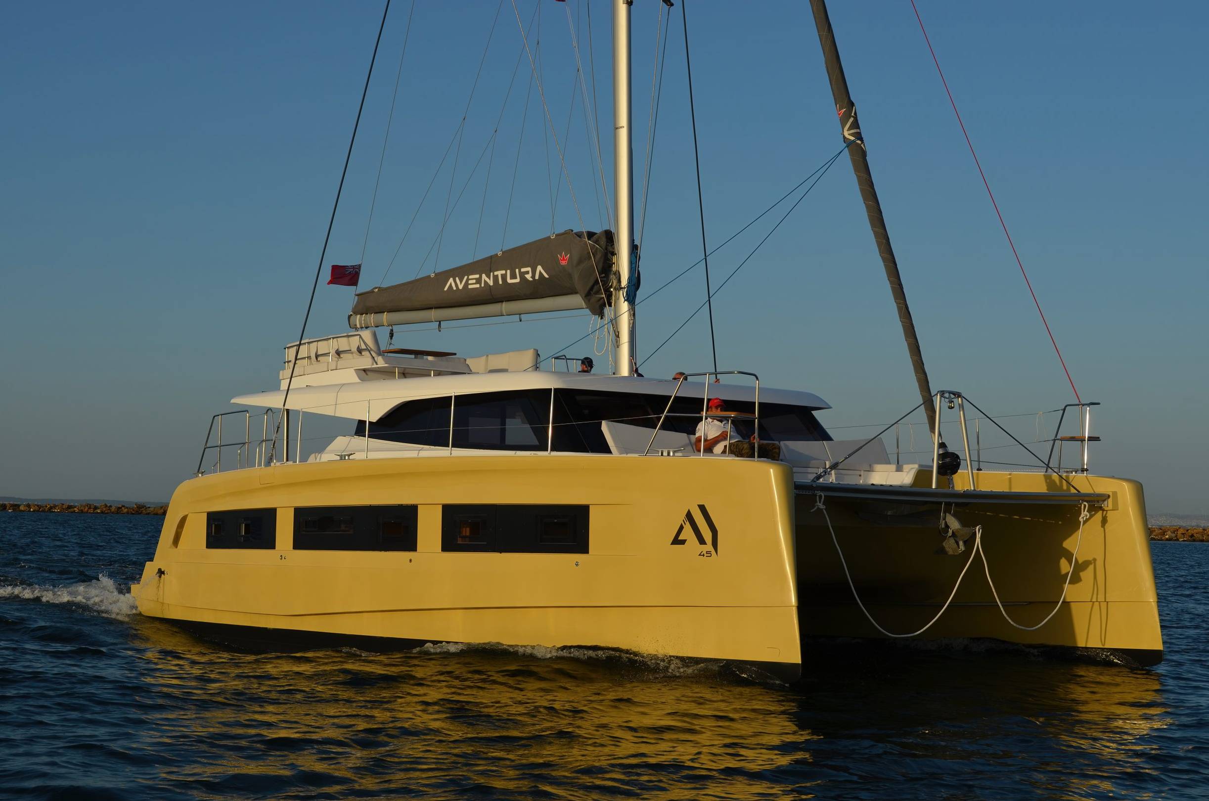 Aventura 45 - 4