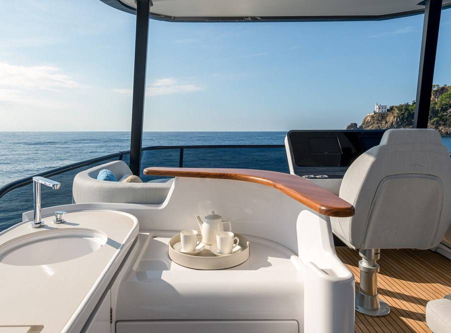 Azimut 68 Fly - 5