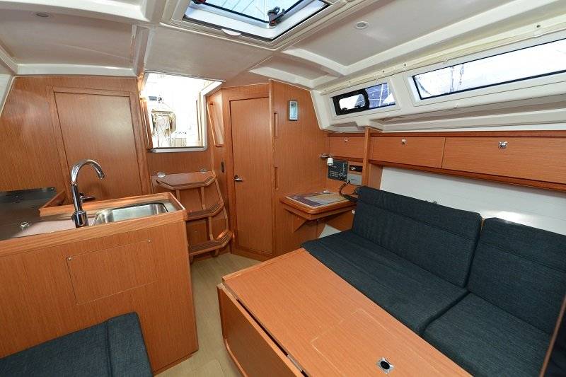 Bavaria 33 Cruiser - 2