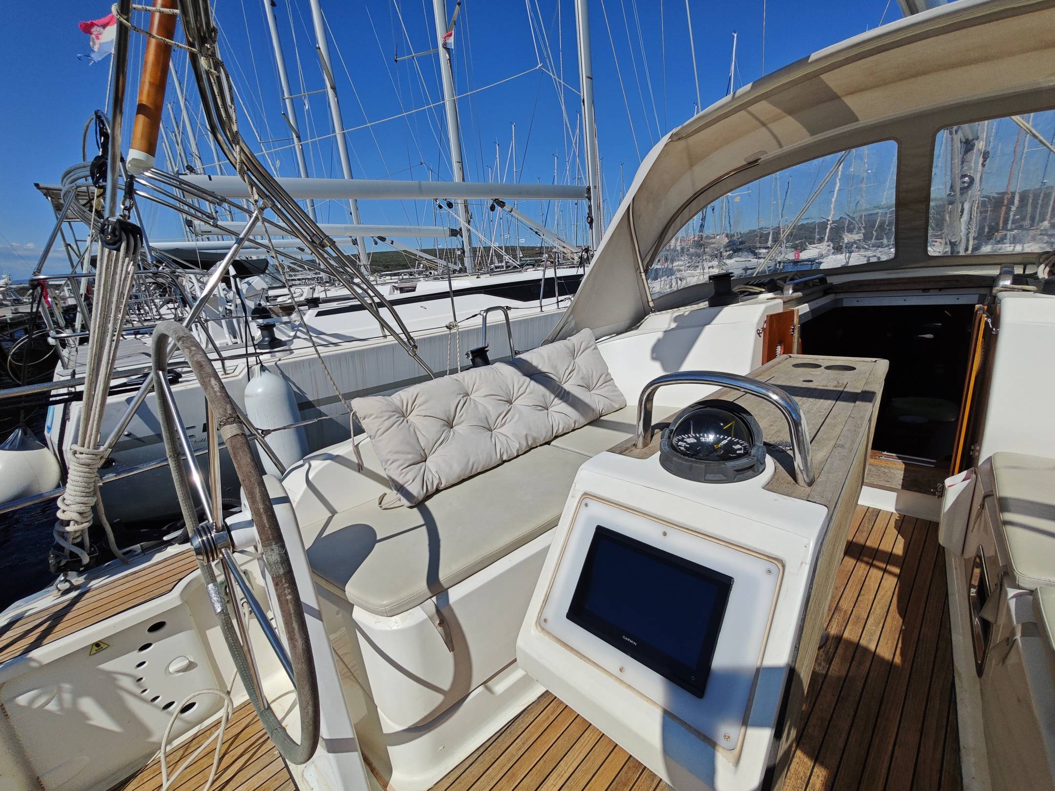 Bavaria 37 Cruiser - 3