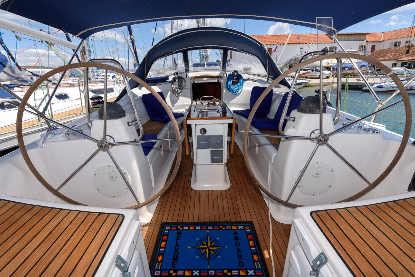 Bavaria 42 Cruiser - 2