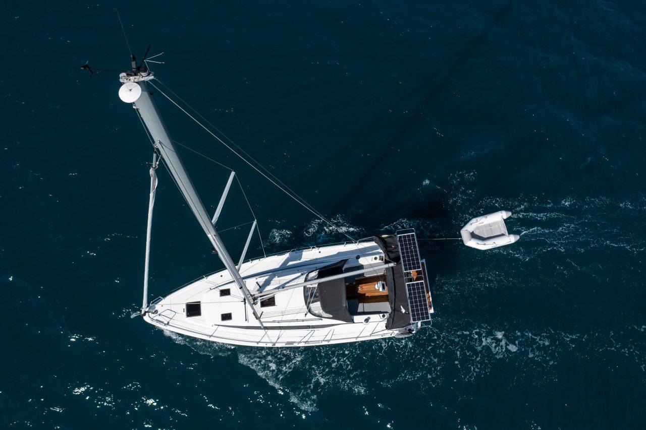 Bavaria C38 - 2