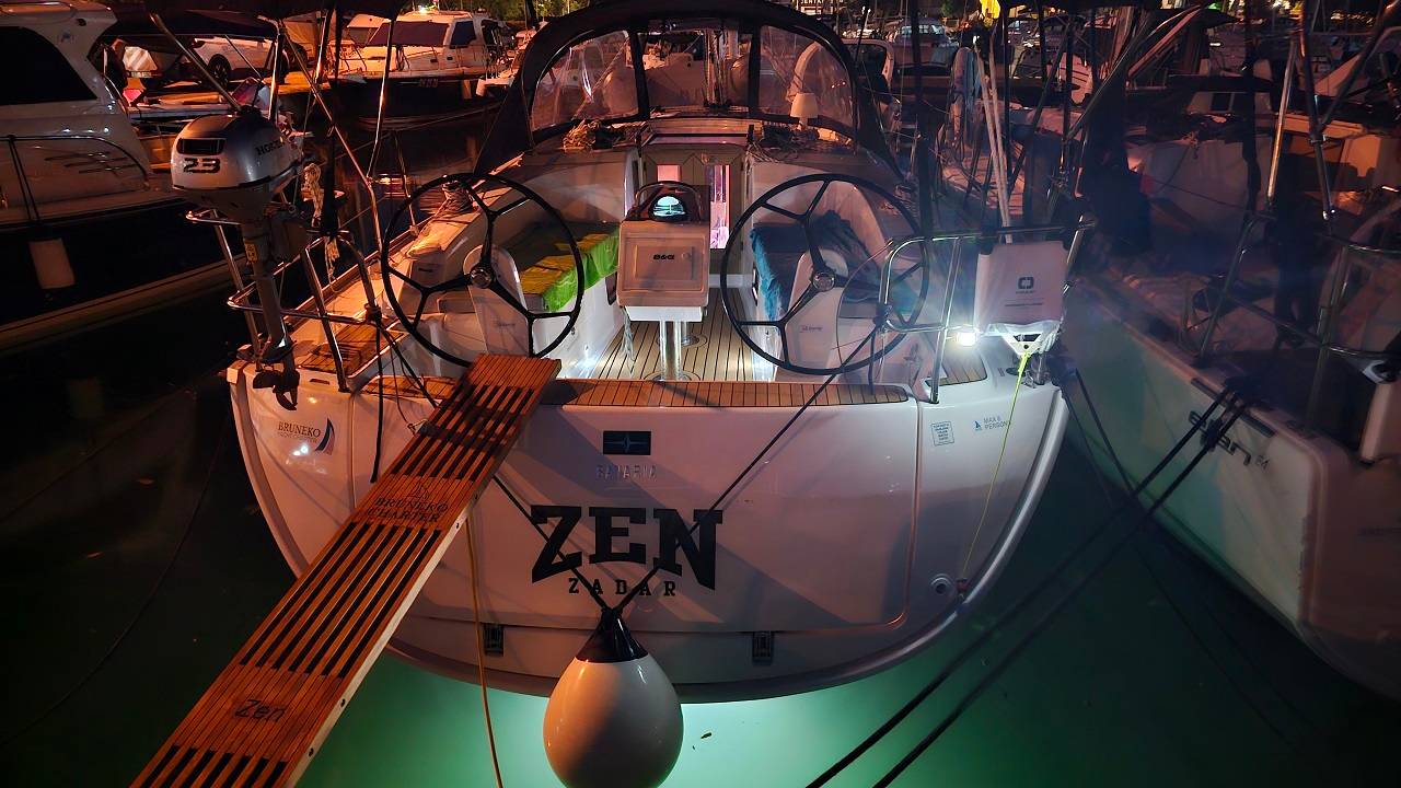 Bavaria Cruiser 34 - 3