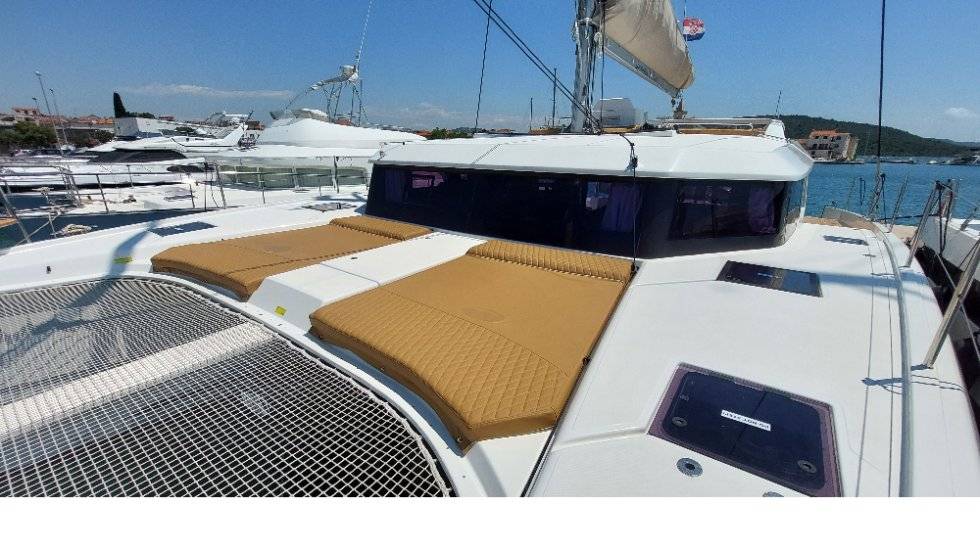 Dufour 48 Catamaran - 4