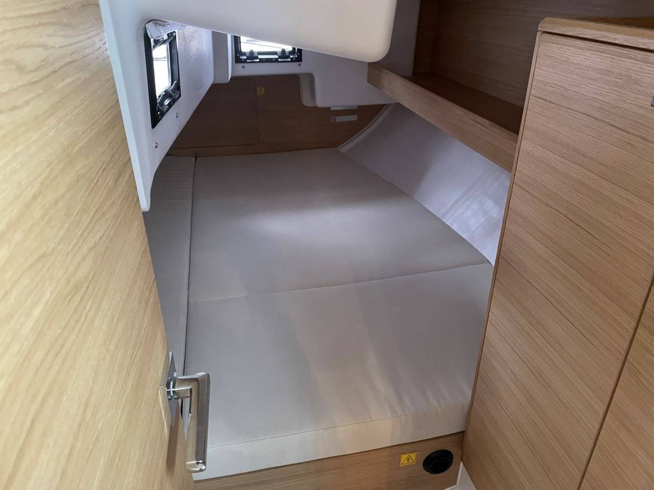 Elan E4 - 3