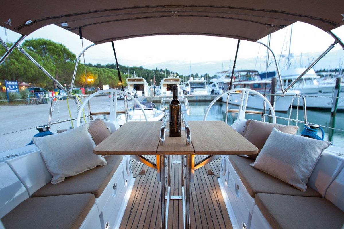 Elan Impression 35