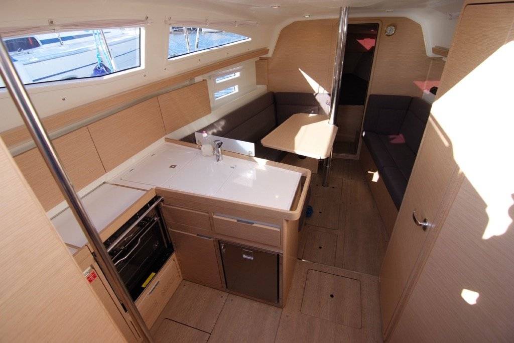 Elan Impression 35 - 4