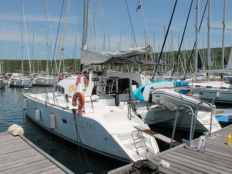 Lagoon 380 - 5