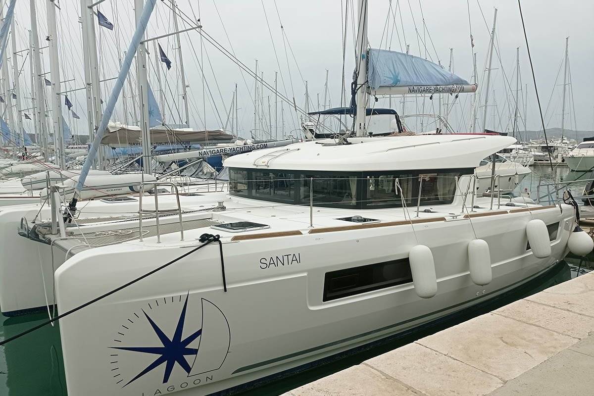 Lagoon 40