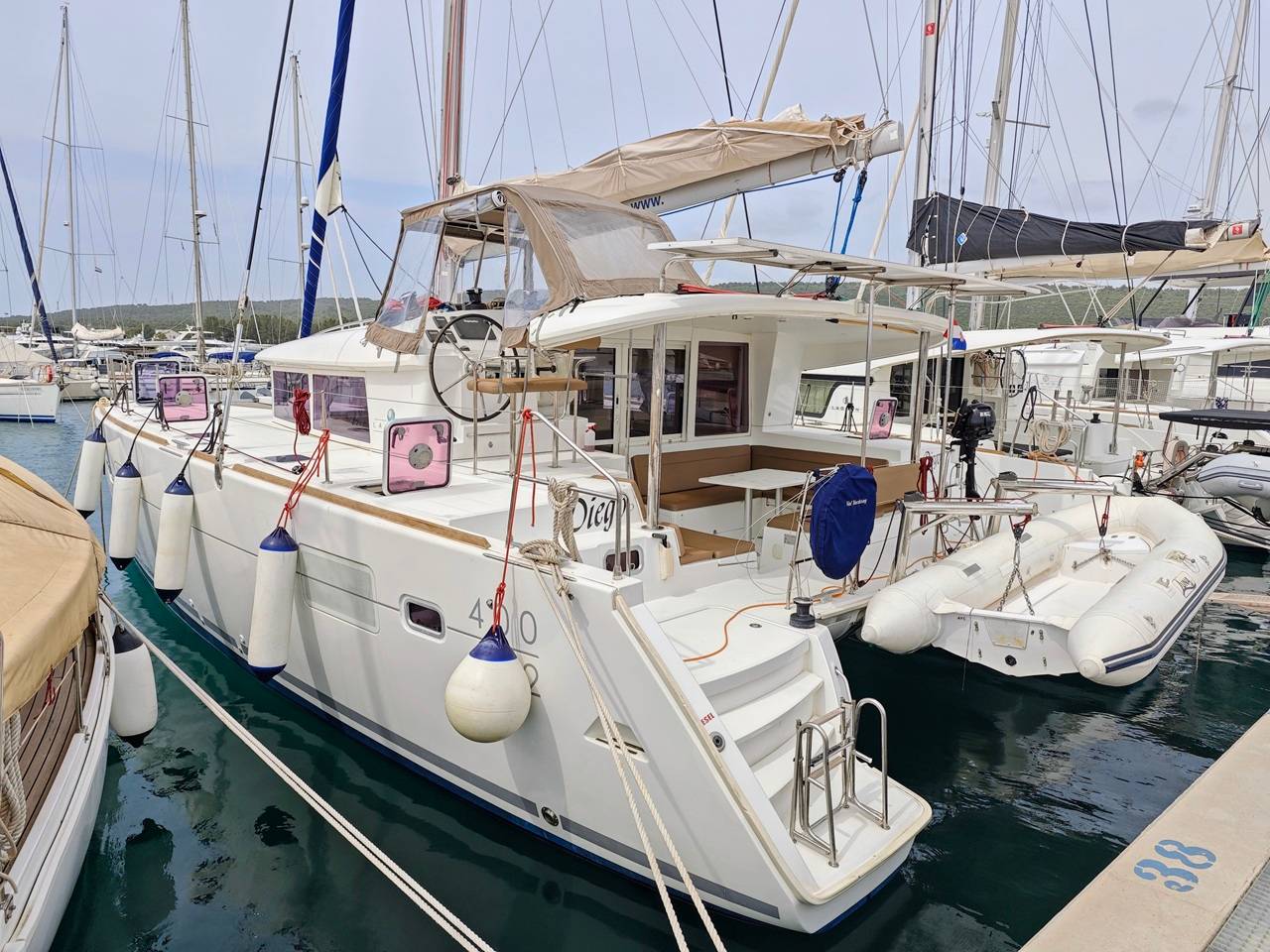 Lagoon 400 S2 - 3