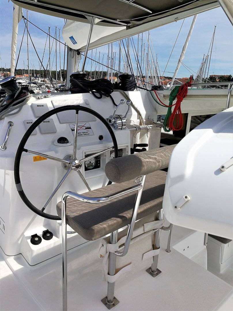 Lagoon 400 S2 - 5