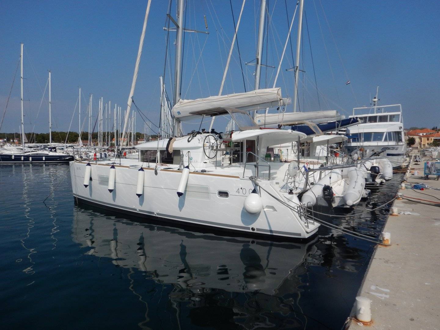 Lagoon 400 S2