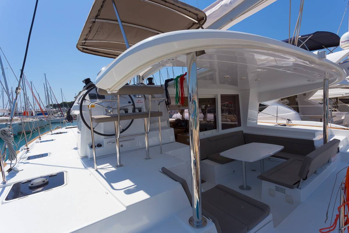 Lagoon 400 S2 - 5
