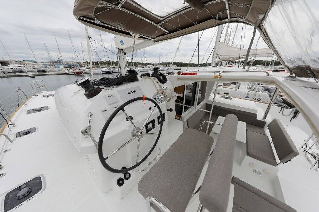 Lagoon 400 S2 - 4