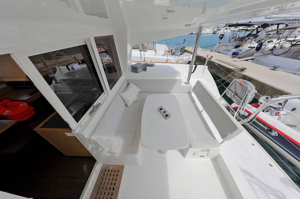 Lagoon 400 S2 - 4