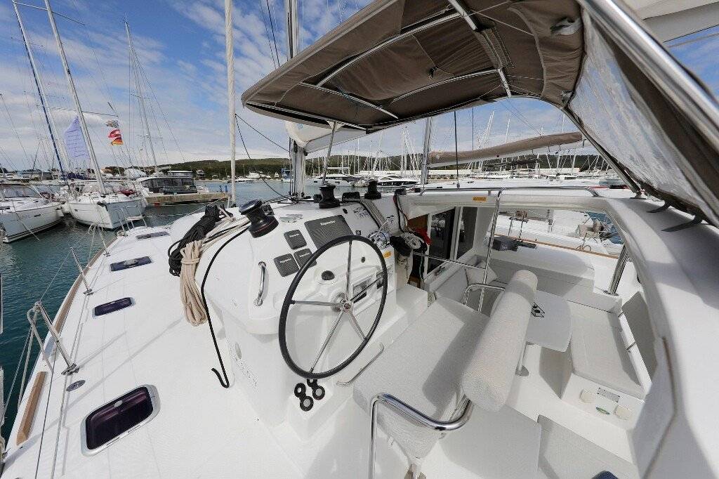 Lagoon 400 S2 - 2