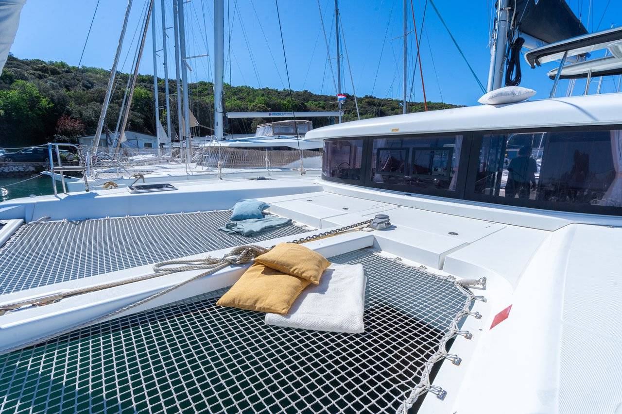 Lagoon 42 - 4