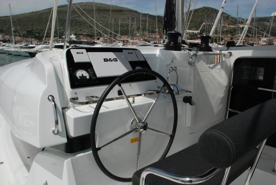 Lagoon 42 - 4